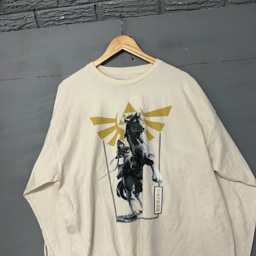 Nintendo Zelda Breath of the Wild Link Epona Long Sleeve Shirt Cream 2XL Geeknet